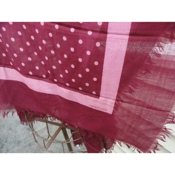 1970’s VALENTINO COUTURE Scarf Wrap Cashmere Silk Maroon Pink Polka Dots Italy - Picture 6 of 6